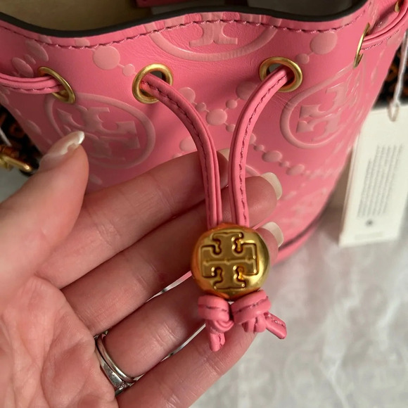 Tory Burch T Monogram Contrast Embossed Mini Bucket Bag Crossbody Bag Rose Pink - Picture 5 of 9